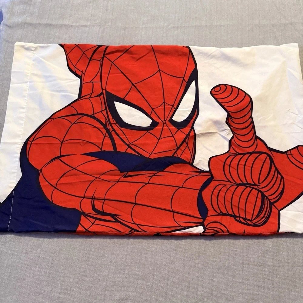 Marvel Spider-Man Pillowcase & Sham Lot 2 Pc Reversible Kids Bedding Set